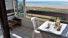 Superbe vue pour ce joli T2 en front de mer -Wifi -Direct Plage-5PC254